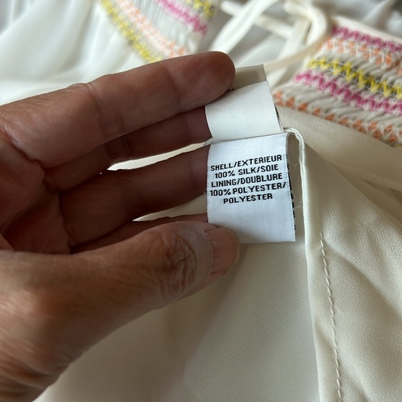 DIANE VON FURSTENBERG Sammy 100% Silk Lined Ivory Top Size 2 - Picture 6 of 6